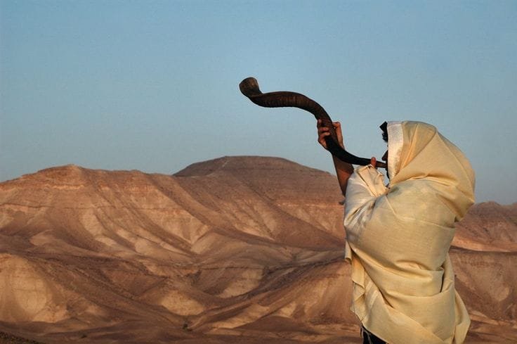Tekia, Shevarim, Teruah, Tekiah Gedola – Yom Teruah